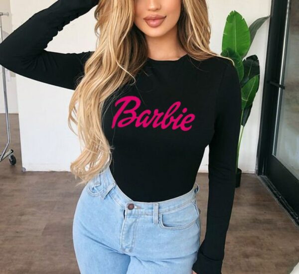 Дамско Боди Barbie Neon - SatModa https://satmoda.com/products/womens-bodysuit-barbie-neon Топло и комфортно дамско боди - бикина с дълъг ръкав. Изработено от висококачествен 92% пениран памук и 8% ликра, което дава допълнителна мекота и еластичност.