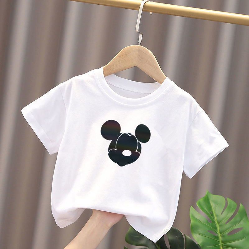 Детска тениска Mickey Spot - SatModa.  https://satmoda.com/products/детска-тениска-mickey-spot  Детска тениска със забавен принт за всяко малко приключение. Мека и дишаща, за комфорт през целия ден.