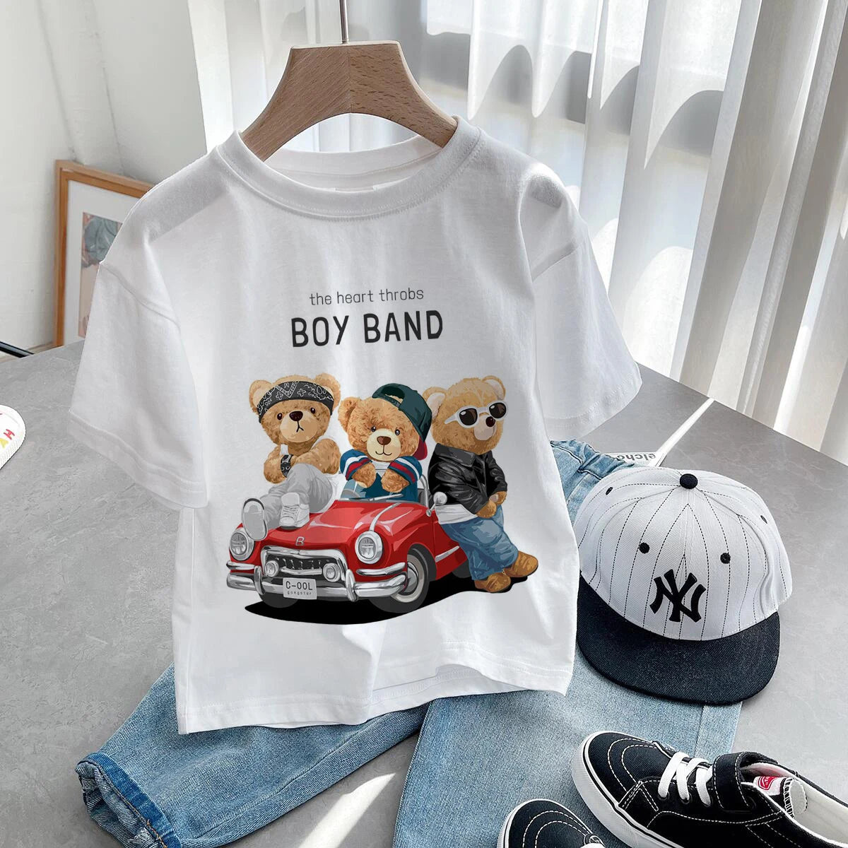 Детска тениска Boy Band - SatModa  https://satmoda.com/products/детска-тениска-boy-band  Детска тениска със забавен принт за всяко малко приключение. Мека и дишаща, за комфорт през целия ден.