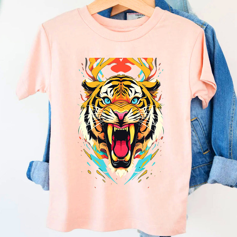 SatModa  SatModa  https://satmoda.com › products › детска-тениска-colored-tiger  Детска тениска Colored Tiger / SatModa  Детска тениска със забавен принт за всяко малко приключение. Мека и дишаща, за комфорт през целия ден.  BGN 23.60