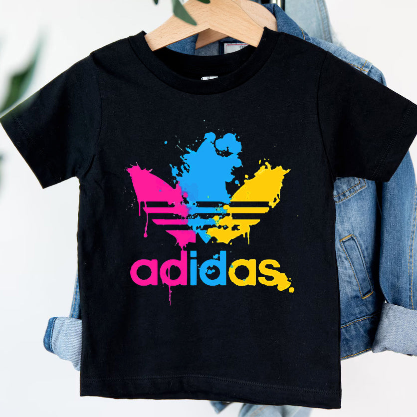 SatModa  SatModa  https://satmoda.com › products › детска-тениска-adidas-spot  Детска тениска Adidas Spot - SatModa  Детска тениска със забавен принт за всяко малко приключение. Мека и дишаща, за комфорт през целия ден.  BGN 23.60