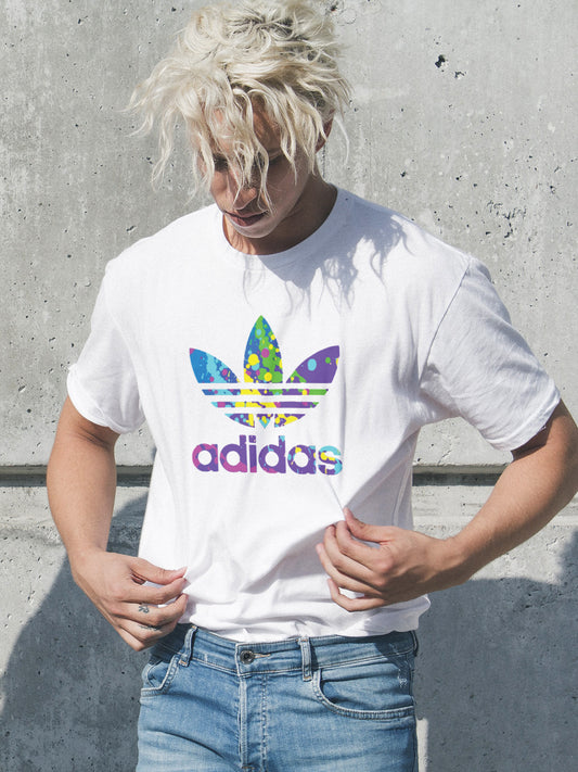 Мъжка тениска Adidas Stain/SatModa

Модерна мъжка тениска с обло деколте и свободна кройка. Материята на тениската е изключително мека и осигурява максимален комфорт през летните дни. Съчетава...