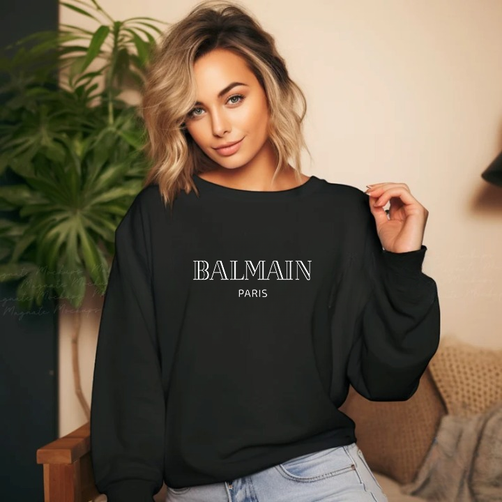 SatModa

SatModa

https://satmoda.com › products › дамска-блуза-balmain-paris

Дамска блуза Balmain Paris/SatModa

Ватирана блуза с обло деколте и свободна кройка. Материята на блузата е изключително мека и приятна. Осигурява максимален комфорт и топлина през зимните дни.

BGN 37.00