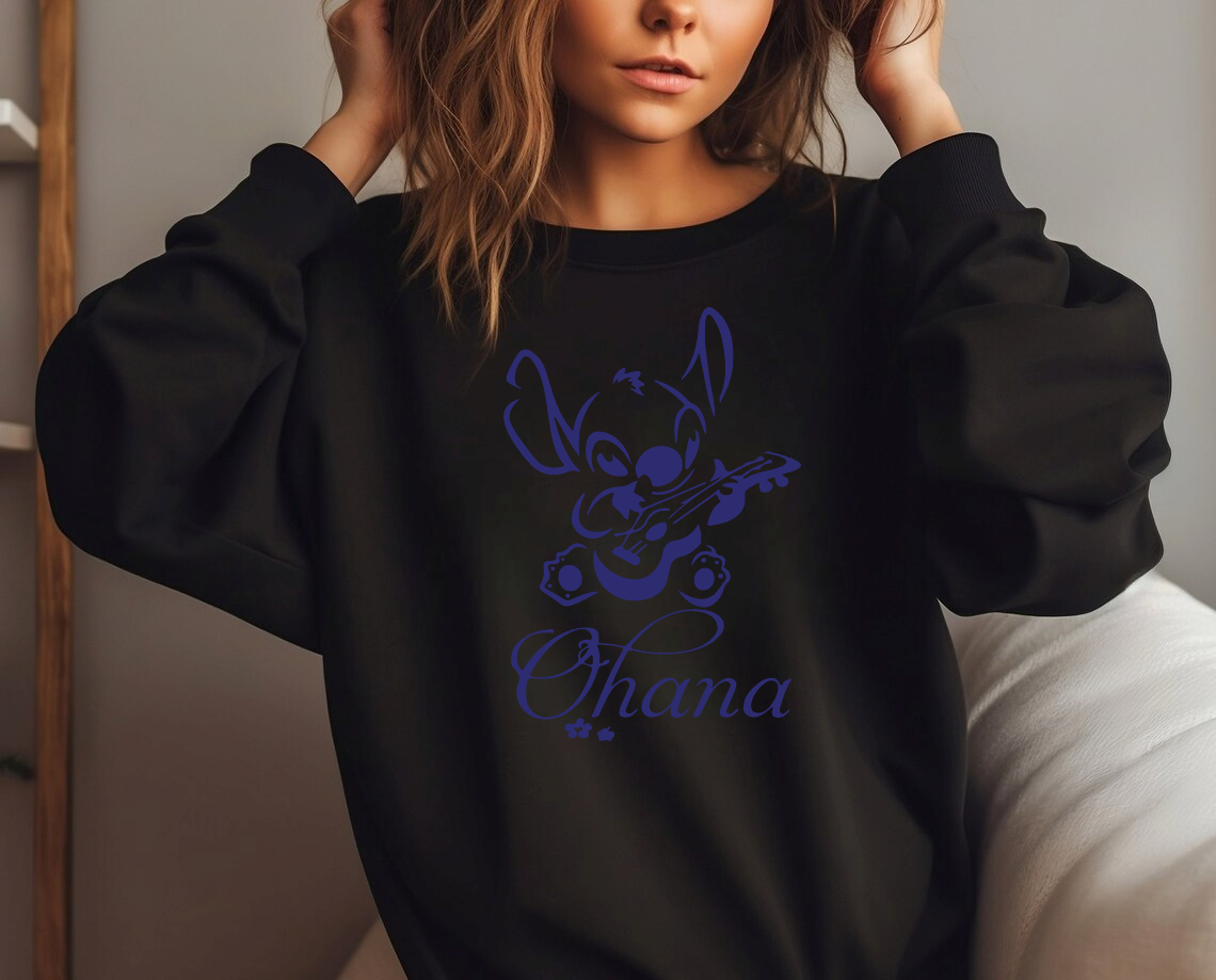 Дамска блуза Stitch Ohana Sing — черно, 100% памук, свободна кройка | SatModa