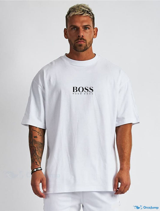 Мъжка тениска Oversize Boss Small

Тениска с обло деколте и свободна кройка. Материята на тениската е изключително мека и осигурява максимален комфорт през летните дни. Съчетава се добре с елеган…

BGN 36.90