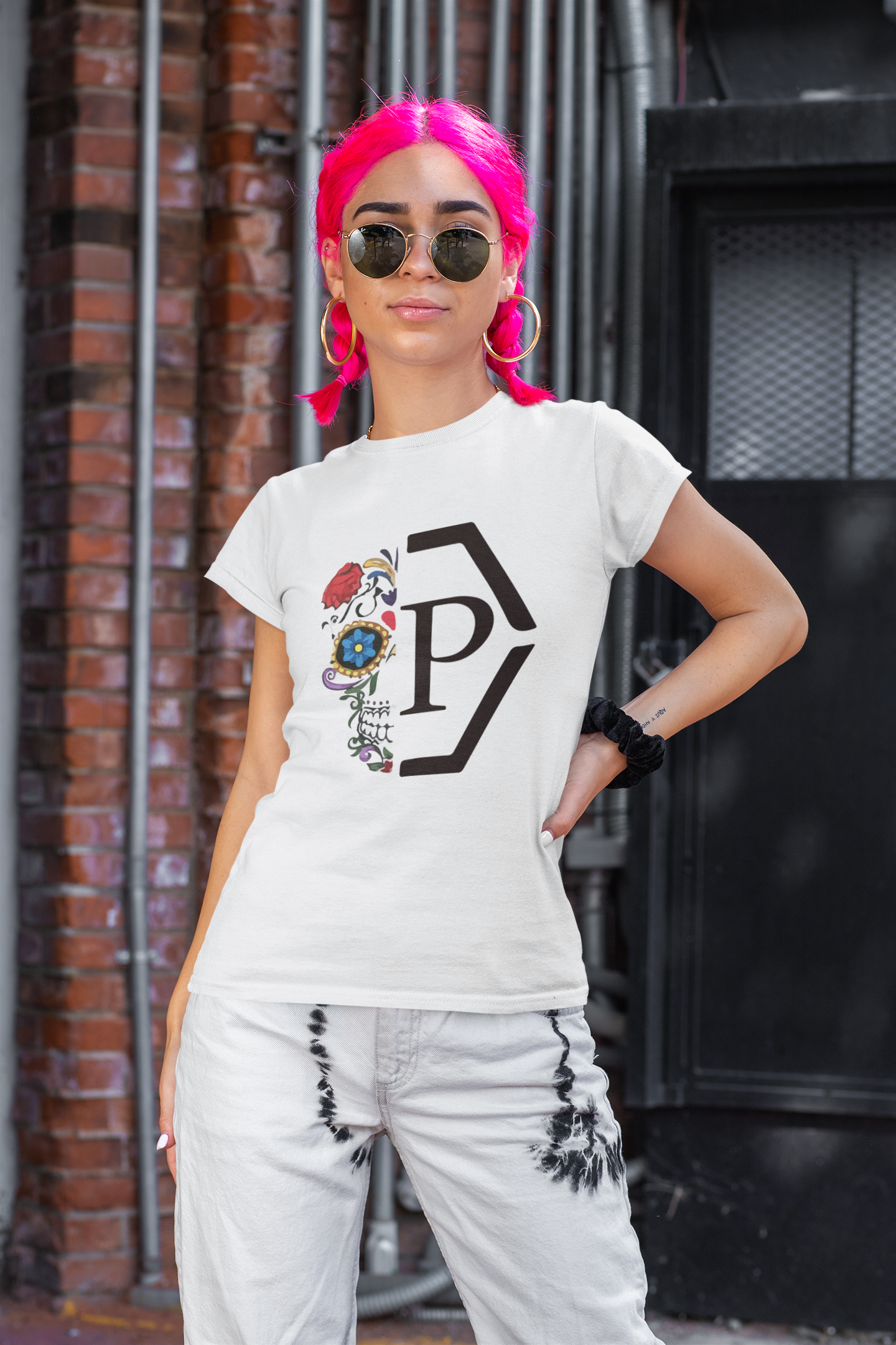 Дамска тениска P.Head — бяла, 100% памук, размери XS-XXL | SatModa