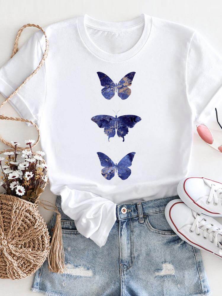 Дамска тениска Blue Butterflies бяла — свободна кройка | SatModa