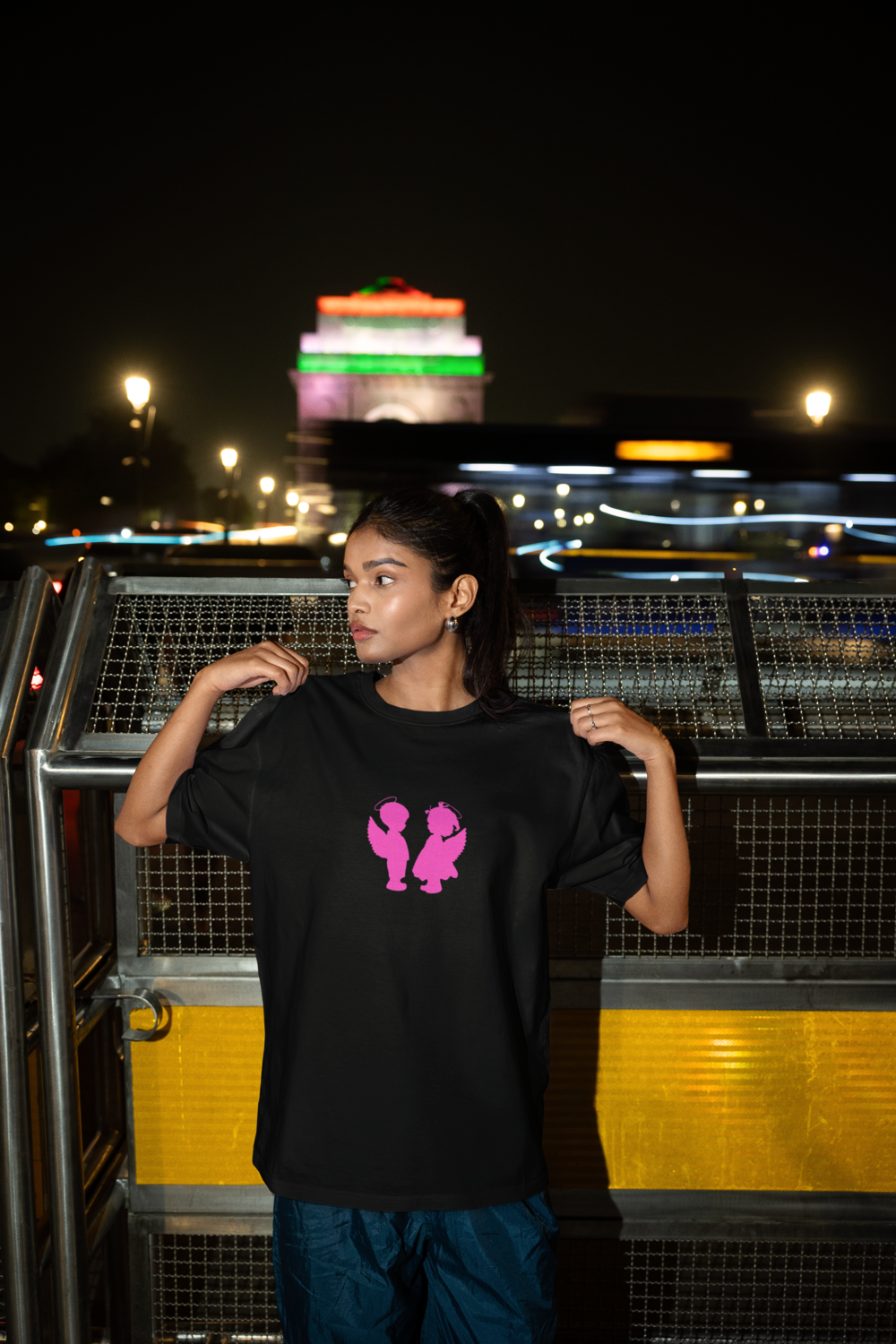 Дамска тениска Oversize Pink Kids черна — 100% памук, размери XS-XXL | SatModa