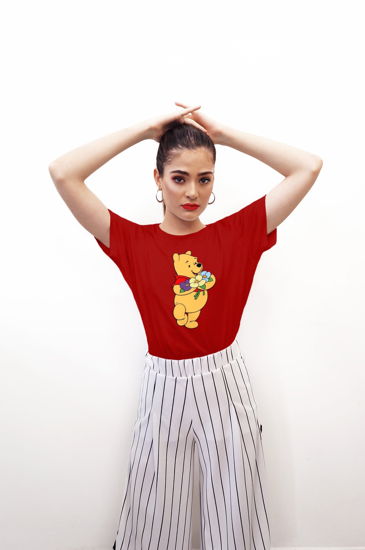 Дамска тениска Pooh flowers червена — свободна кройка | SatModa
