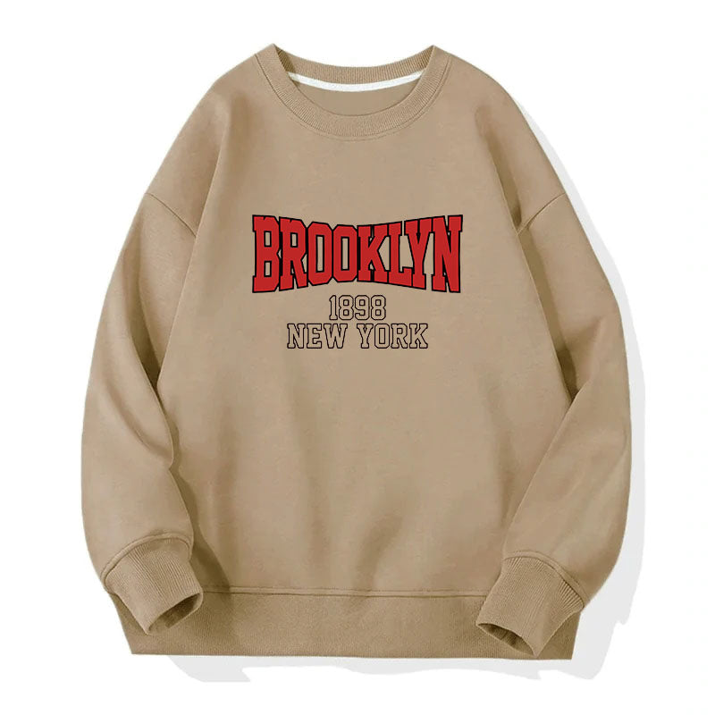 Дамска блуза Brooklyn Woman в бежово с червен надпис BROOKLYN | SatModa