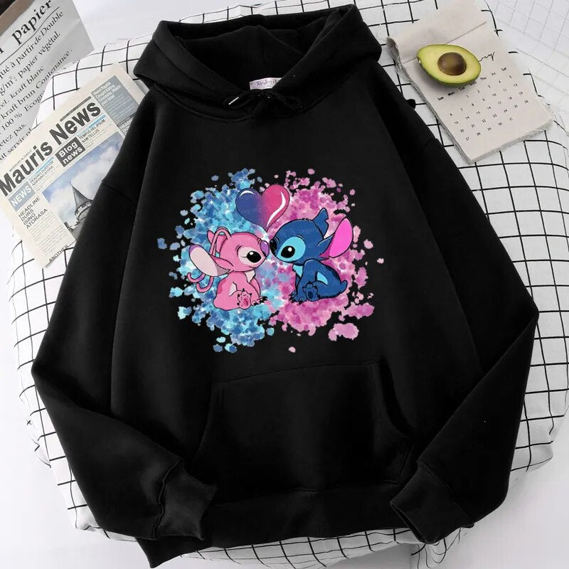 Дамски суичър Stitch Big Love — черно, 100% памук, качулка | SatModa

