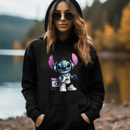 Дамски суичър Stitch Music — черно, 100% памук, качулка | SatModa
