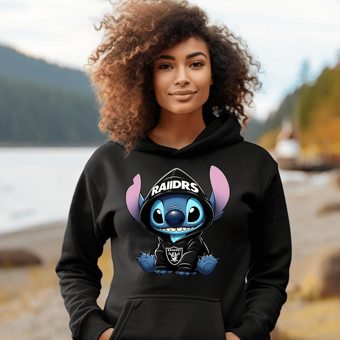 Дамски суичър Stitch Rider — черно, 100% памук, качулка | SatModa
