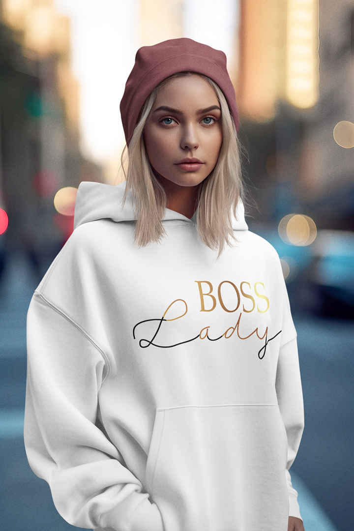 Дамски суичър Boss Lady бял — 100% памук, размери S–L | SatModa