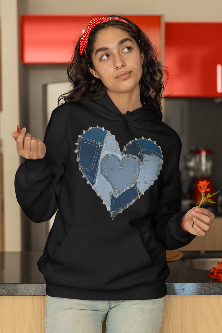Дамски суичър Denim Heart черен — 100% памук, размери S–L | SatModa