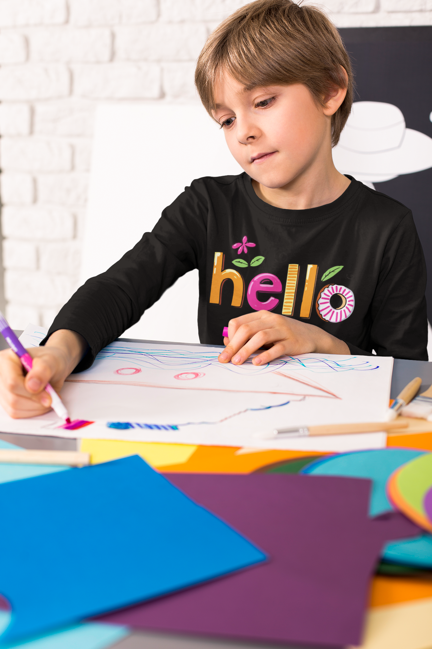Детска блуза Hello Colors — черна, 100% памук, размери 3-4г. до 11-12г. | SatModa
