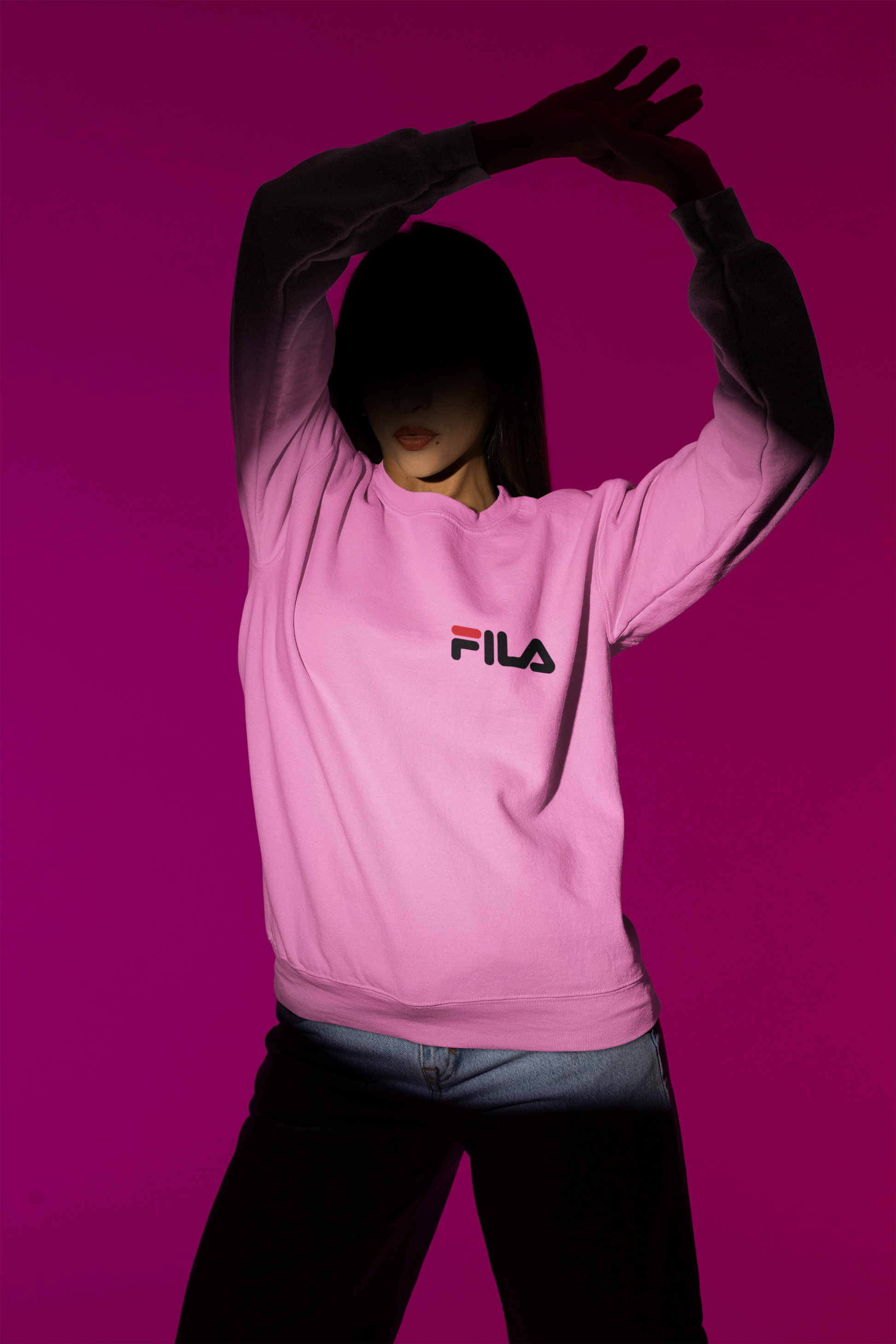 Дамска блуза Fila Smal Logo / SatModa

Ватирана блуза с обло деколте и свободна кройка. Материята на блузата е изключително мека и приятна. Осигурява максимален комфорт и топлина през зимните дни.

BGN 37.60