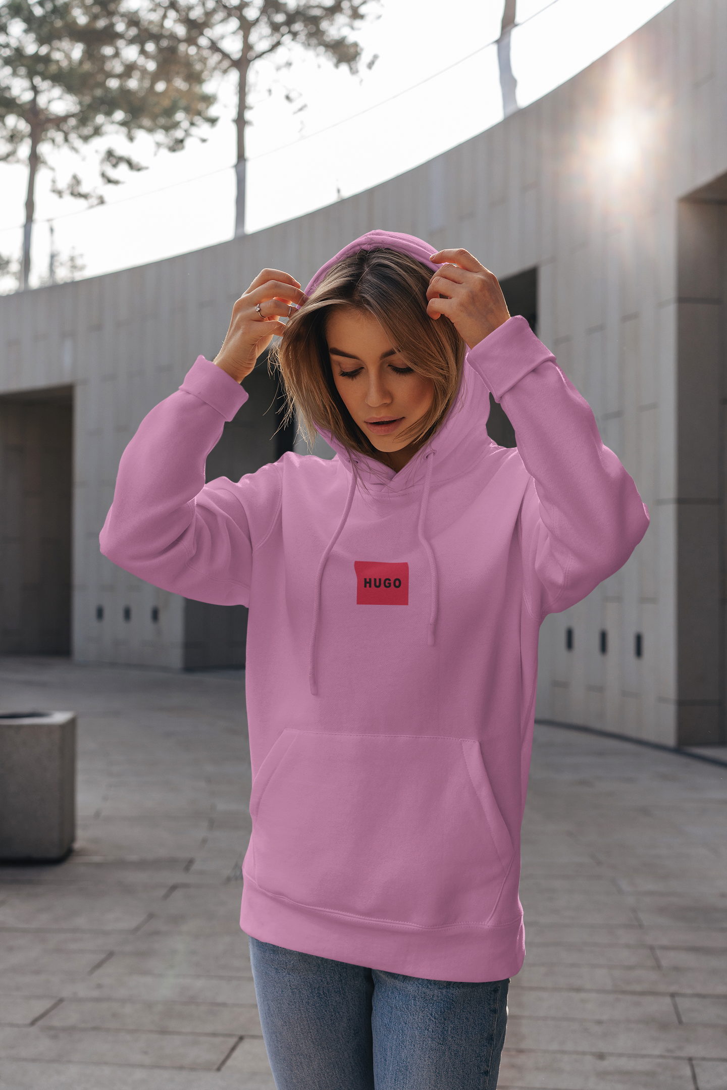 Дамски суитчър Hugo Red Logo Smal / SatModa

Ефектен дамски суичър с качулка и връзки.Материята на суичъра е изключително мека и приятна.Осигурява максимален комфорт и топлина през зимните дни.Памучна вата

BGN 45.00