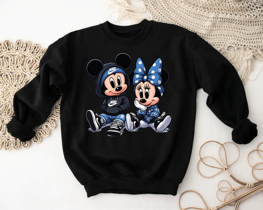 SatModa

SatModa

https://satmoda.com › products › дамска-блуза-mickey-cool

Дамска блуза Mickey Cool/SatModa.

Ватирана блуза с обло деколте и свободна кройка. Материята на блузата е изключително мека и приятна. Осигурява максимален комфорт и топлина през зимните дни.

BGN 36.00