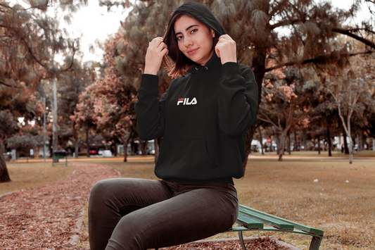 Дамски суитчър Fila Smal Logo / SatModa

Ефектен дамски суичър с качулка и връзки.Материята на суичъра е изключително мека и приятна.Осигурява максимален комфорт и топлина през зимните дни.Памучна вата

BGN 45.00