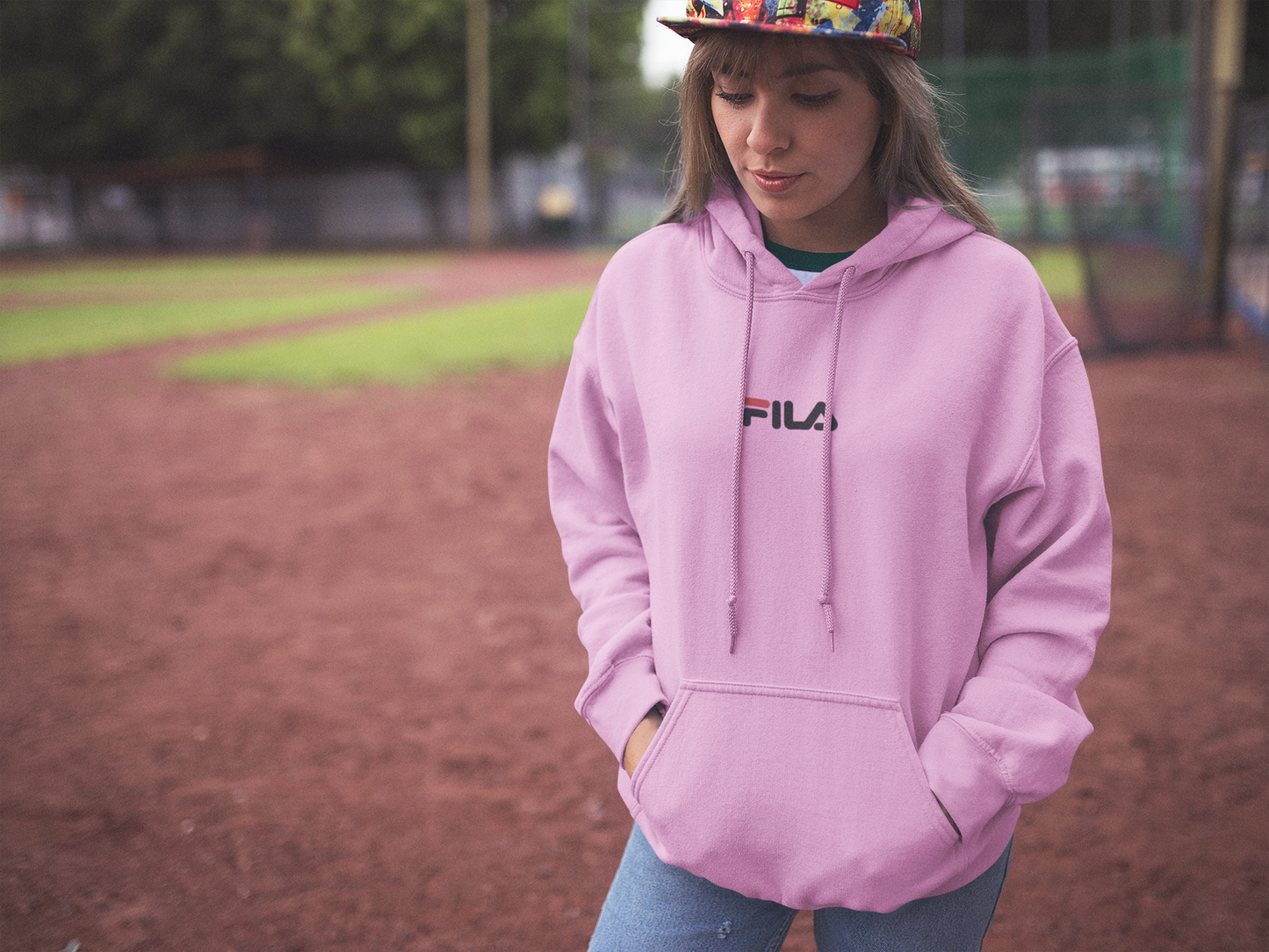 Дамски суитчър Fila Smal Logo / SatModa

Ефектен дамски суичър с качулка и връзки.Материята на суичъра е изключително мека и приятна.Осигурява максимален комфорт и топлина през зимните дни.Памучна вата

BGN 45.00