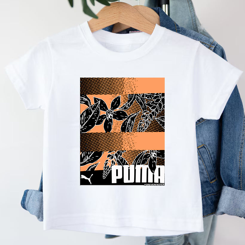 Детска тениска Puma Faster - SatModa  https://satmoda.com/products/детска-тениска-puma-faster  Детска тениска със забавен принт за всяко малко приключение. Мека и дишаща, за комфорт през целия ден.