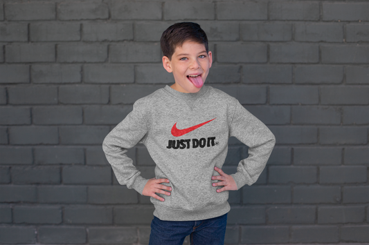 Детска Ватирана Блуза | Мека и Топла | Nike Just Do It | SatModa

Детска ватирана блуза - идеалният избор за всяко време! Лека, но топла, за есен и зима. Предлага се в разнообразие от цветове и размери за момчета и момичета. П…

BGN 37.90