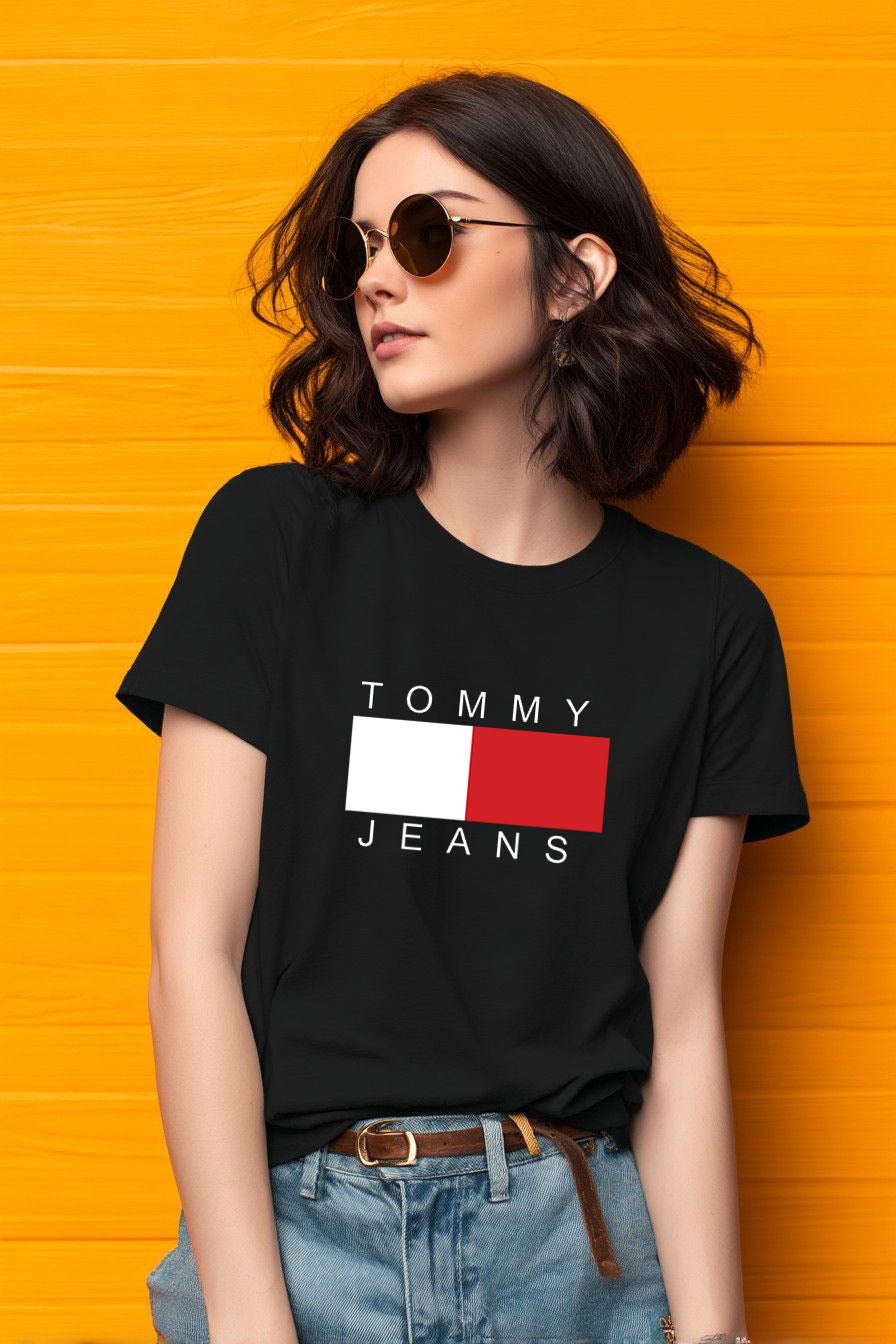 Дамска тениска Tommy Jeans / SatModa.

Дамска тениска със стилен дизайн и висококачествени материали. Отличен избор за ежедневието и спорт. Подходяща за разнообразни поводи и комбинации.

€12.80 EUR