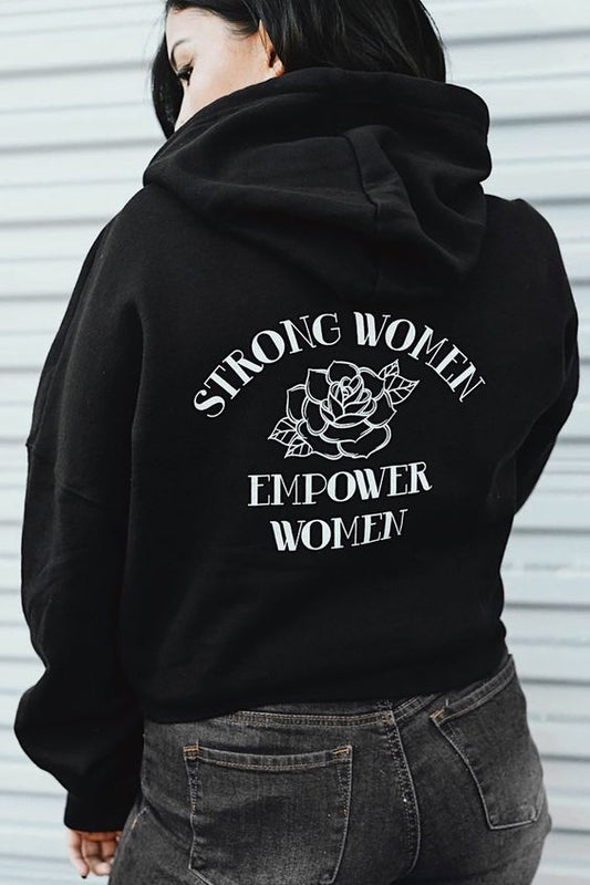 Дамски суичър Beautiful Disaster  https://satmoda.com/products/дамски-суичър-strong-empower-women-rose  Ефектен дамски суичър с качулка с връзки. Материята на блузата е изключително мека и приятна. Осигурява максимален комфорт и топлина през зимните дни 100% Памук