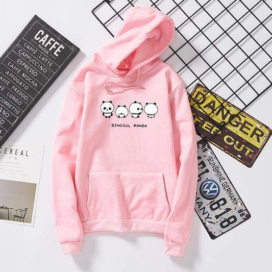 Дамски суичър Pandas  https://satmoda.com/products/дамски-суичър-pandas  Ефектен дамски суичър с качулка с връзкиМатерията на блузата е изключително мека и приятна. Осигурява максимален комфорт и топлина през зимните дни100% Памук