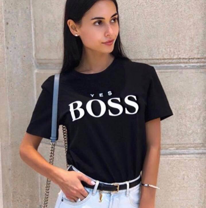 Дамска тениска Yes Boss черна — свободна кройка | SatModa